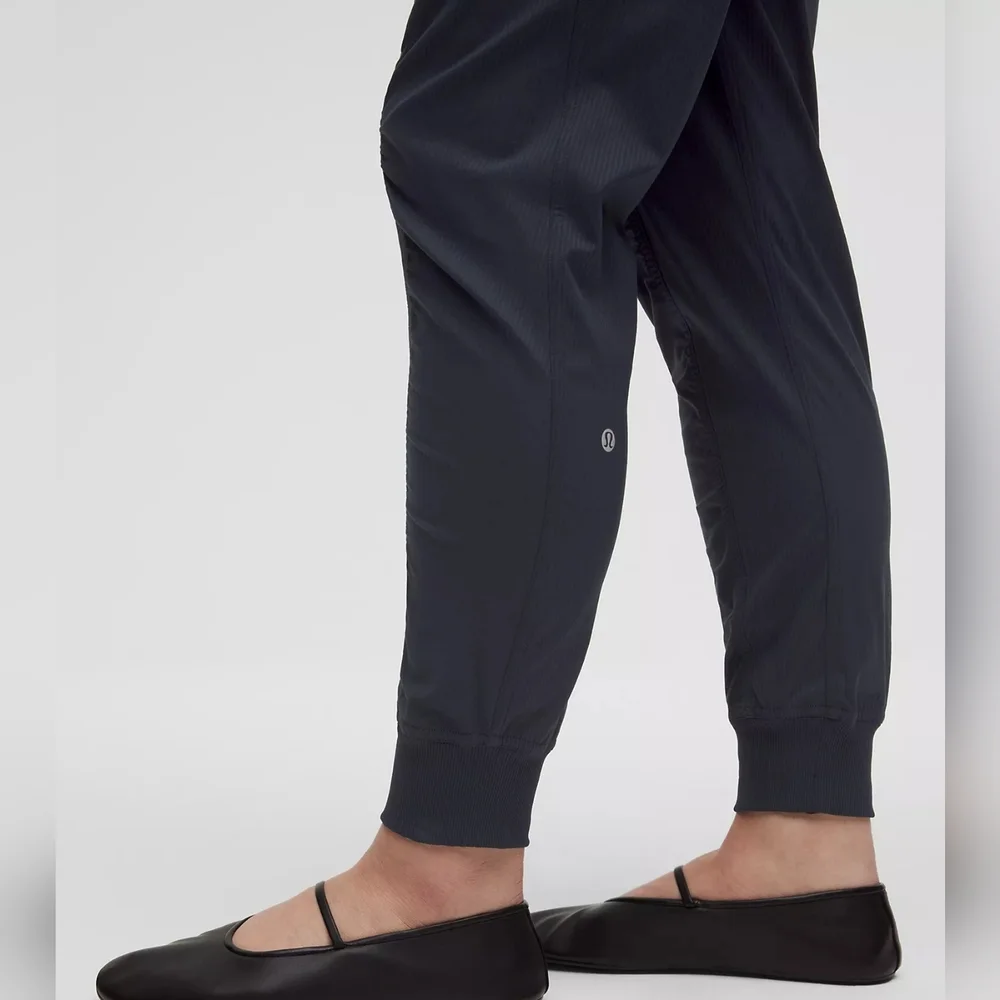 Lululemon Dance Studio Mid-Rise JoggerFull Length - Picture 6 of 13